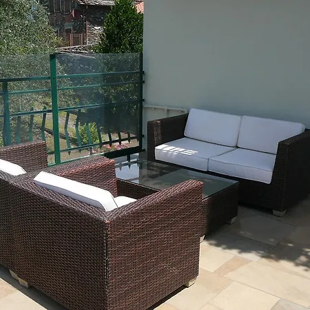 Casa Romantica Apartment Dervio