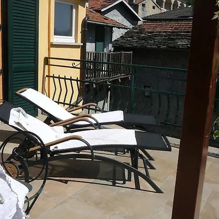 Casa Romantica Apartment Dervio